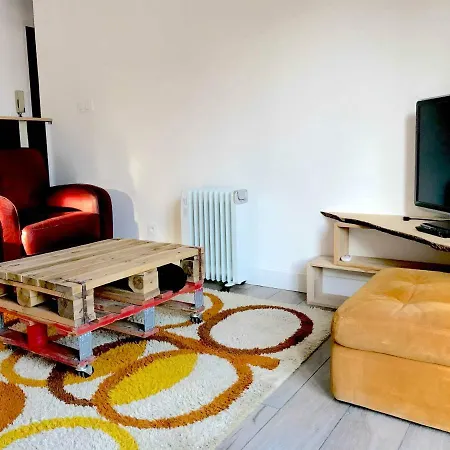 Apartment Hola! *